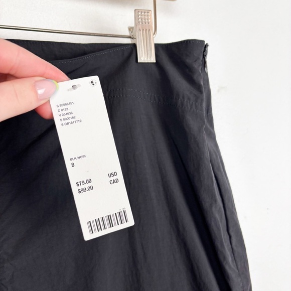 NWT Silence + Noise Hayley Black Nylon Cropped Kick-Flare Pant Sz 8 - Picture 8 of 12